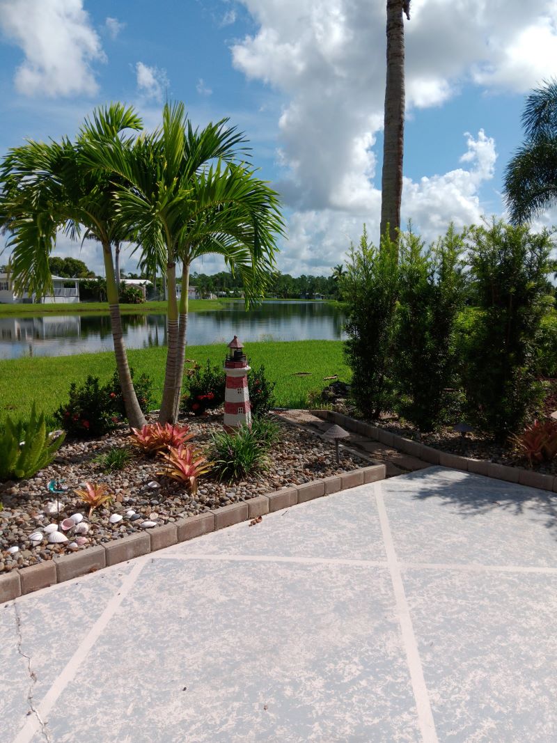 Floor Plan for Class A Pull In Lot # 3082 Crystal Lake RV Resort Lake View